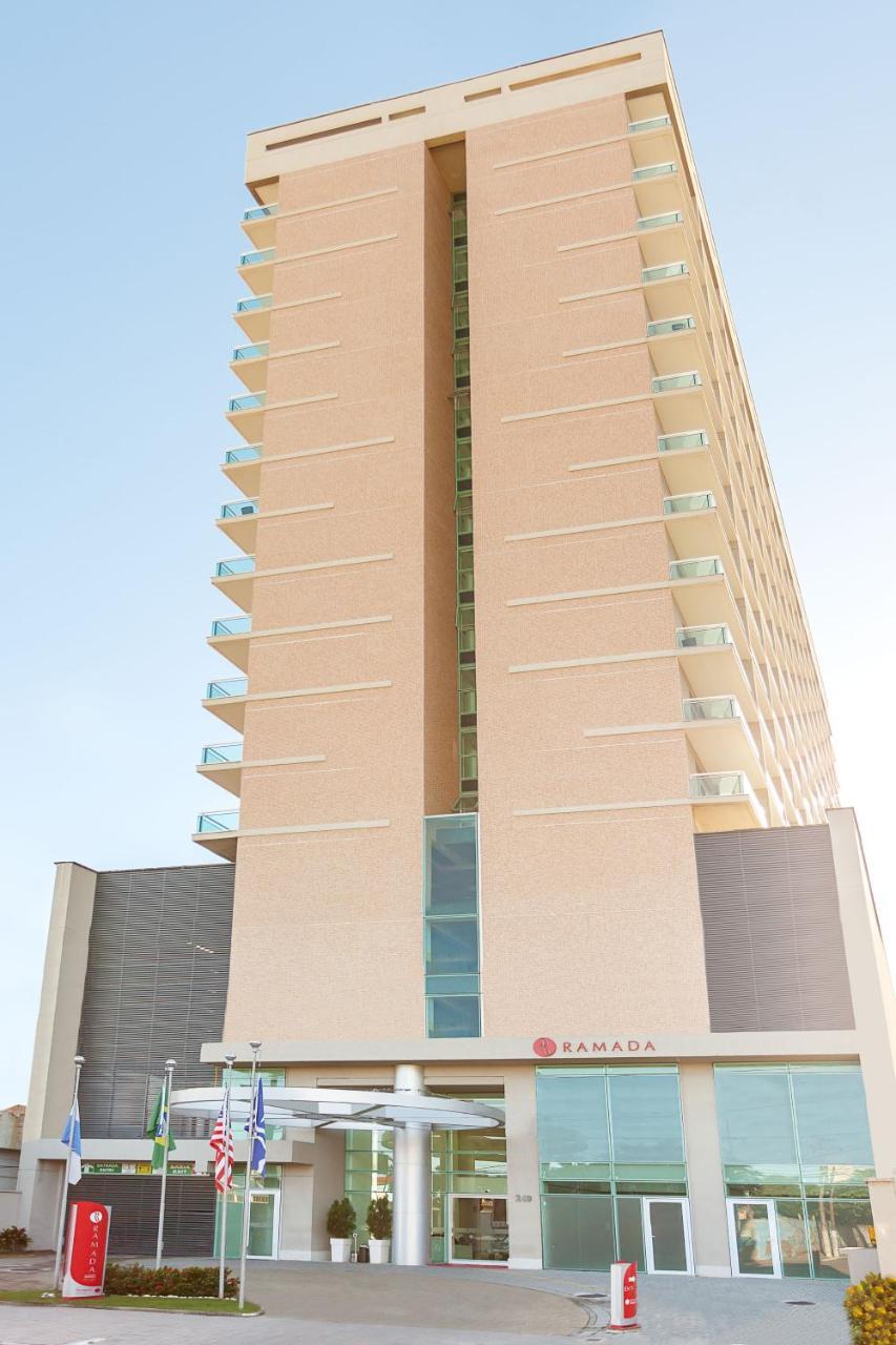 Ramada By Wyndham Macae Hotel & Suites Eksteriør billede